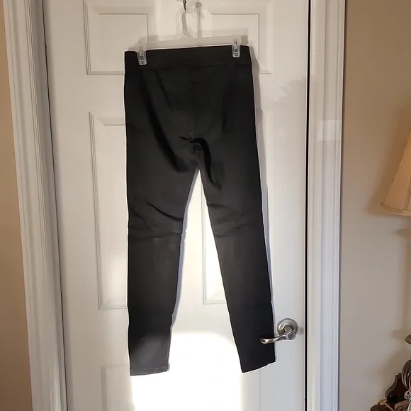 Citizens of Humanity Black Jeggings.‎ Size 30. - Picture 3 of 5